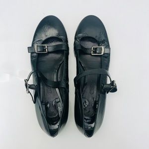 Chloe patent leather ballets with straps